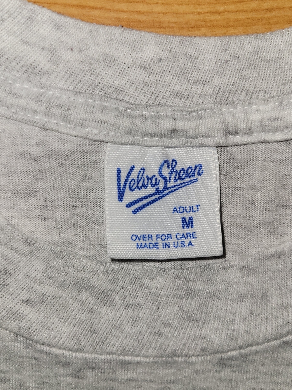 Vintage Mickey Mouse Velva Sheen Classic Disney T-Shirt Light Gray, Medium - Picture 2 of 4